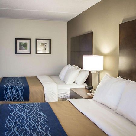 Comfort Inn & Suites Fuquay Varina Екстер'єр фото