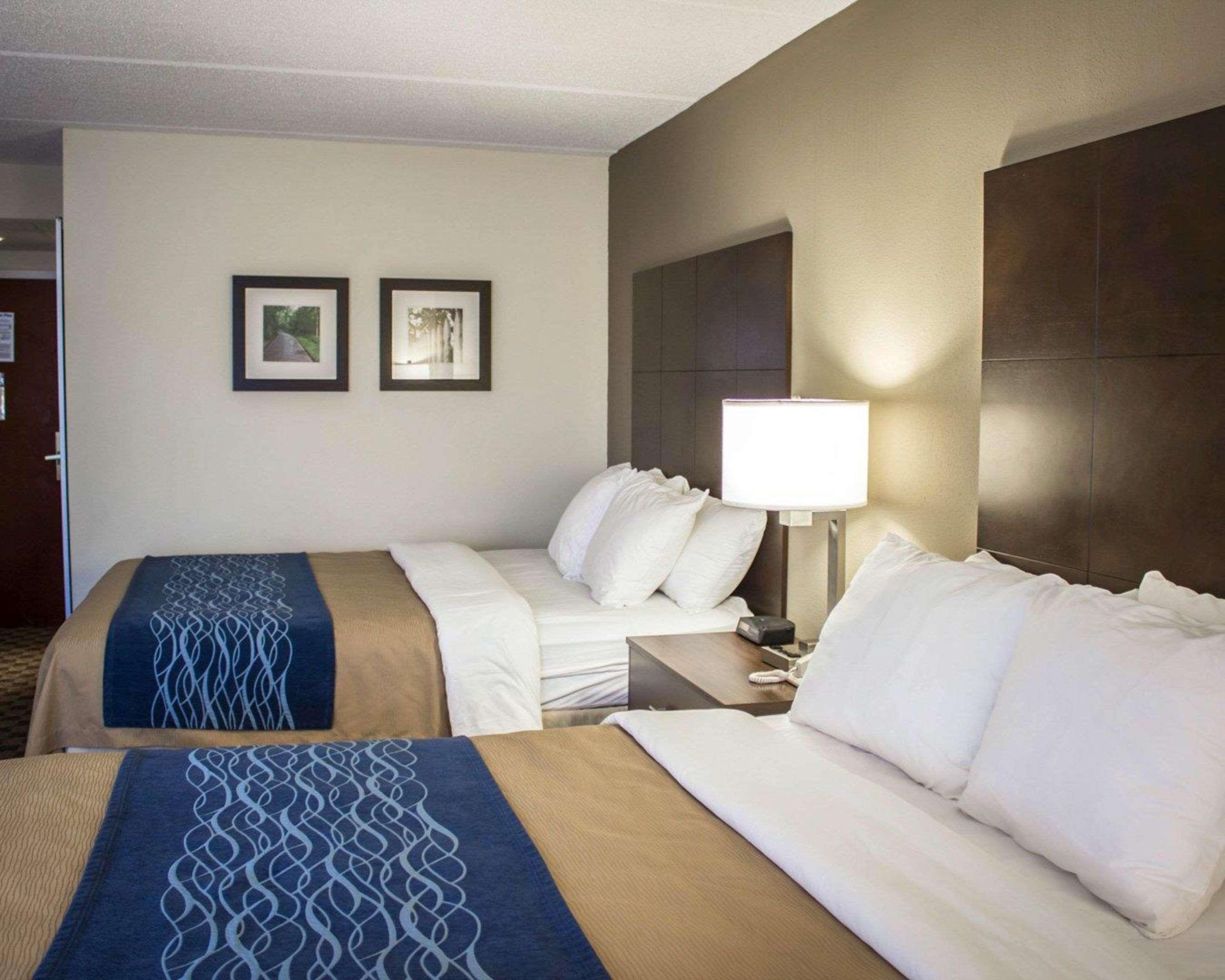 Comfort Inn & Suites Fuquay Varina Екстер'єр фото